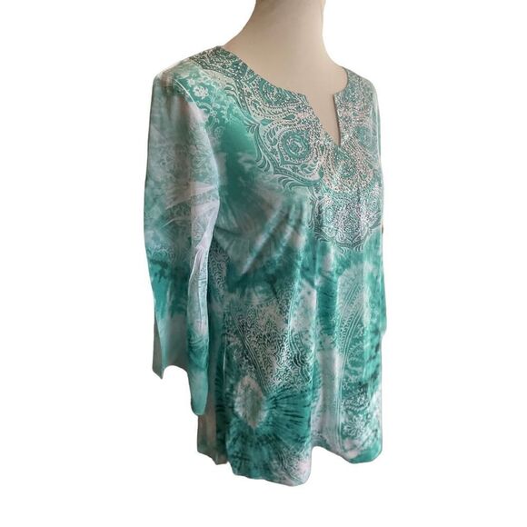JM Collections Woman Mint Green and White Sequined Boho Blouse with Flaired Bell - Picture 12 of 13